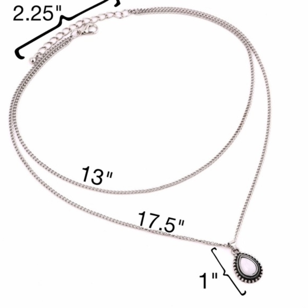 ❤️ 3/$30 Layered Moonstone Necklace - Picture 4 of 8